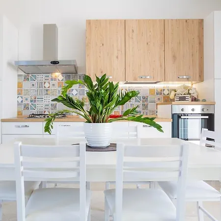 Luxury With Terrace Holiday home Marina di Mancaversa