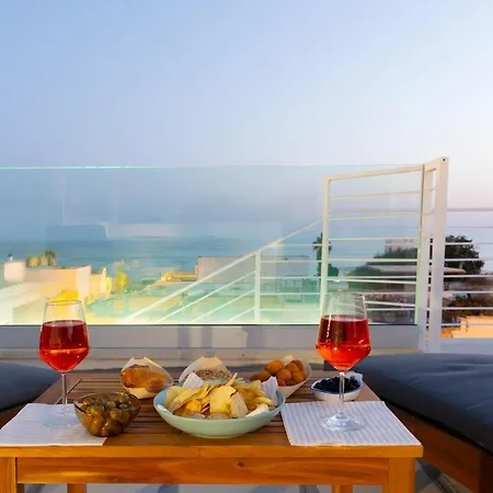 Hébergement de vacances Luxury With Terrace *